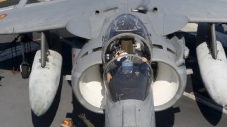 НАТО ще използва гръцки бази при конфликт в Украйна