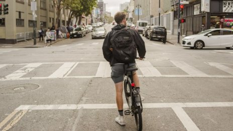 KKR придобива нидерландска компания за велосипеди срещу 1,56 млрд. евро