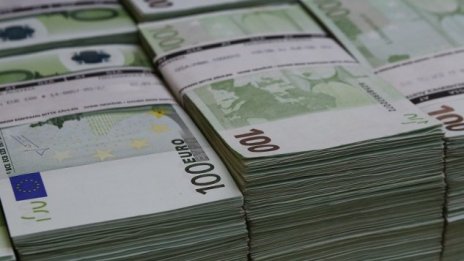 Брутният външен дълг на България нараства с 2,7% спрямо БВП през октомври