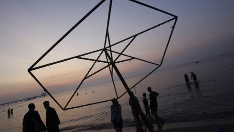 Концесионери ще стопанисват плажовете "Балчик-централен" и "Слънчев бряг - централен"