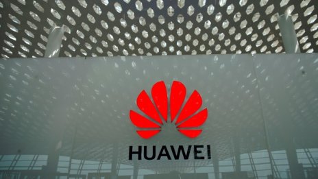 Huawei: Доставили сме 100 млн. смартфона до края на май