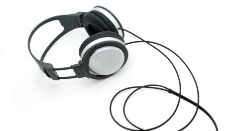 Задава ли се нова голяма сделка в музикалната индустрия? 