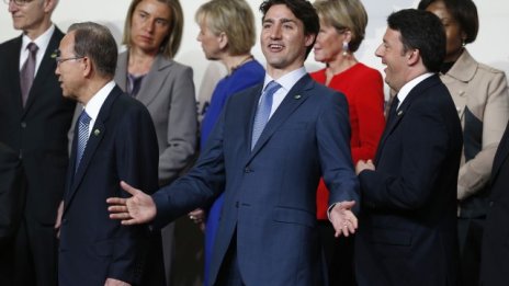 Канада в услуга на глобалната икономика