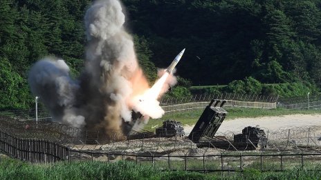 Съюзници в Европа и Канада се страхуват ще ги предадат ли американските оръжия