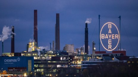 Bayer отчете неочакван ръст на печалбата през второто тримесечие