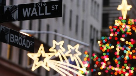 Wall Street стартира годината на червена територия за пръв път от 2008 г.