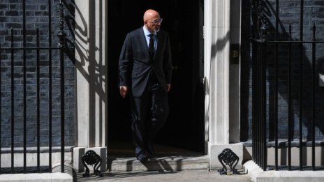 Намаляването на данъците няма да вдигне магически британската икономика