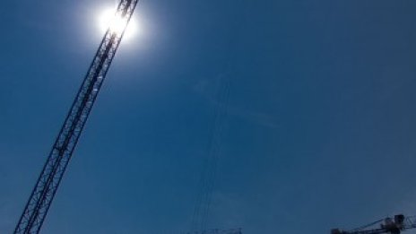 Строителството у нас излезе от зимната летаргия с най-висок годишен ръст от декември