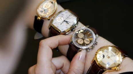 Бижутерът Tiffany срещу часовникаря Swatch