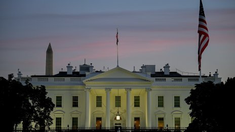 Губят ли САЩ международната си доминация? 