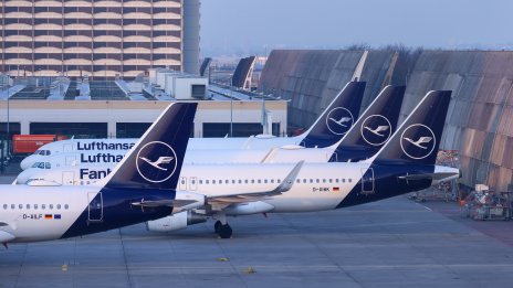 Lufthansa планира съкращаване на хиляди служители в администрацията си