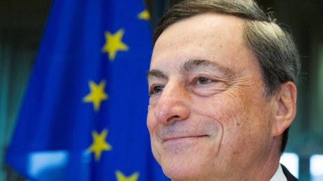 Марио Драги: ЕЦБ вярва в бъдещото нарастване на заплатите и инфлацията