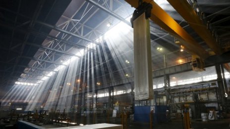 С убедителното си поскъпване металите заблестяват на пазара на суровини