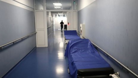 България отчита втората най-висока свръхсмъртност от началото на пандемията през ноември 2021 г.