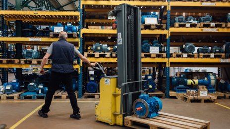 Бизнес активността в еврозоната през август достигна 15-месечен връх въпреки митата