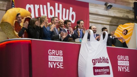 Grubhub печели войната при онлайн доставките на храна
