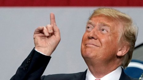 Мълър разширява разследването над Тръмп и върху Twitter