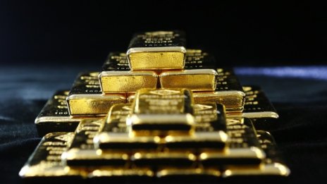 Златото прекъсна най-големия си тридневен спад от една година насам