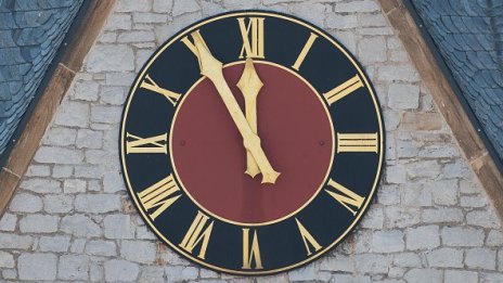 Как да спрем свободното падане на икономиките?