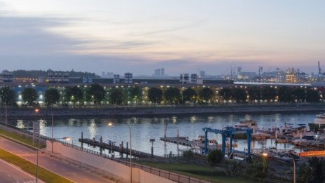 Сингапур се бори с 2-ра вълна