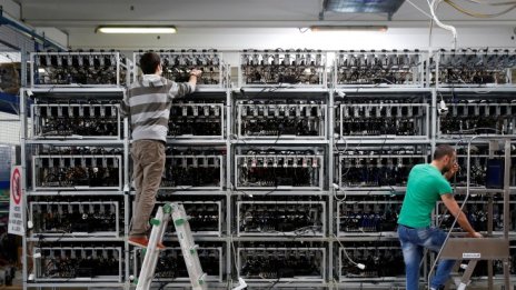 Трябва ли инвеститорите в криптовалути да пазят зорко телефонните си номера?