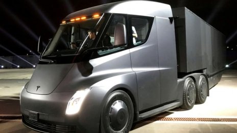 PepsiCo направи най-голямата поръчка на Tesla Semi до момента
