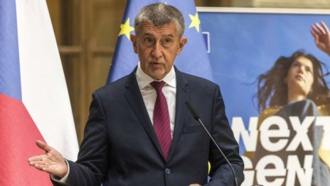 Чешкият премиер: В Европа няма място за афганистански бежанци