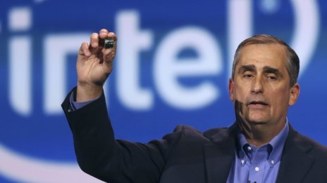 Шефът на Intel е продал акции за милиони, преди да съобщи за проблеми с чиповете