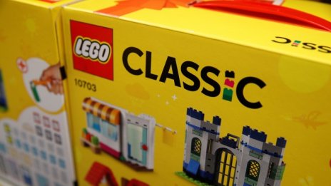 Lego става на 60!