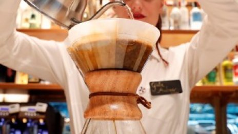 Експанзията на Starbucks по света не спира, макар и по-бавно