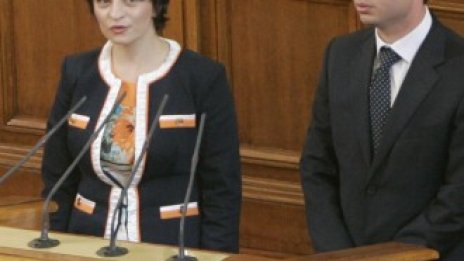 Делян Добрев подкрепя идеята за преразглеждане на мораториума върху шистовия газ