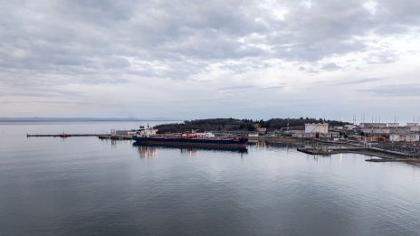 България търси отговорен заместник на "Лукойл" за рафинерията си в Бургас