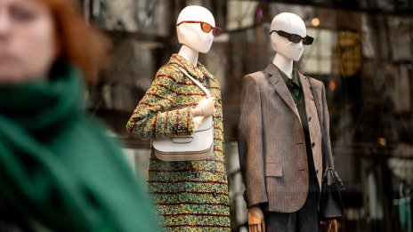Продажбите на Gucci са продължили да спадат и в края на миналата година