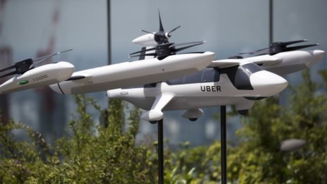 Uber води преговори да продаде звеното си за летящи таксита?