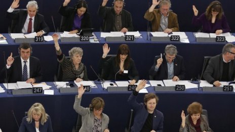 Евродепутатите одобриха 3,1 млрд. евро за предоставяне на убежище и интеграция