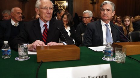 Стенли Фишер: Фед прави всичко по силите си, за да помогне на икономиката