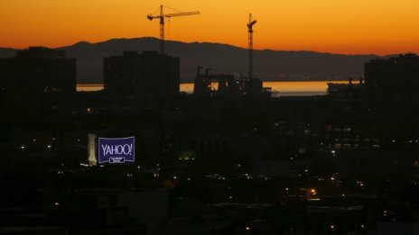 Time Inc. също показва апетит към основния бизнес на Yahoo