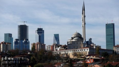 Растежът на турската икономика се забави рязко през третото тримесечие