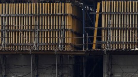 Строителството в България се връща към растеж през октомври