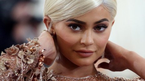 Кайли Дженър печели най-много от спонсорирани публикации в Instagram