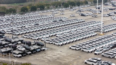 Износът на нови коли от Китай расте с над 73% през март до около 700 хил. автомобила