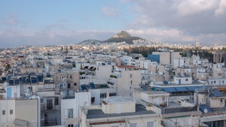 Гърция удвои инвестицията в имот срещу "златна виза"