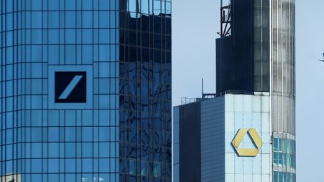 Commerzbank и Deutsche Bank охлаждат спекулациите за бързо сливане
