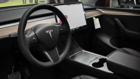 Tesla актуализира своята автомобилна навигационна система в Китай