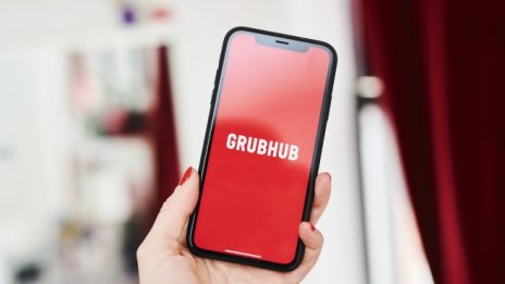 Amazon придобива дял в Grubhub