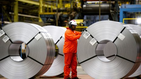 Частните фирми в САЩ са създали повече нови работни места от очакваното