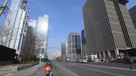 Китай регистрира най-слабия ръст на БВП за последните около 30 години