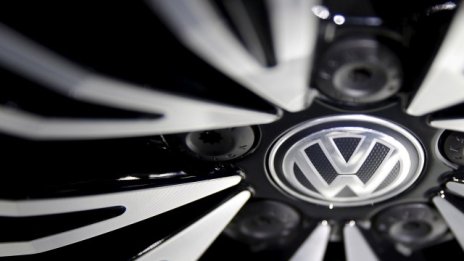 Volkswagen спира почти всички продажби в Южна Корея