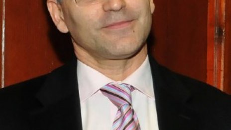 Държавата предвижда стимули за общините отличници