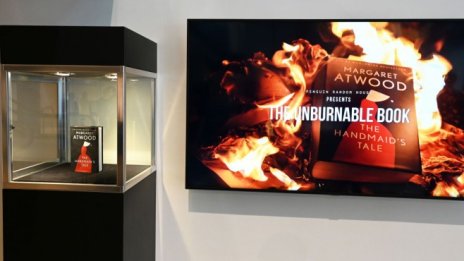 „Неизгоримо“ издание на „Разказът на прислужницата“ бе продадено за 130 хил. долара